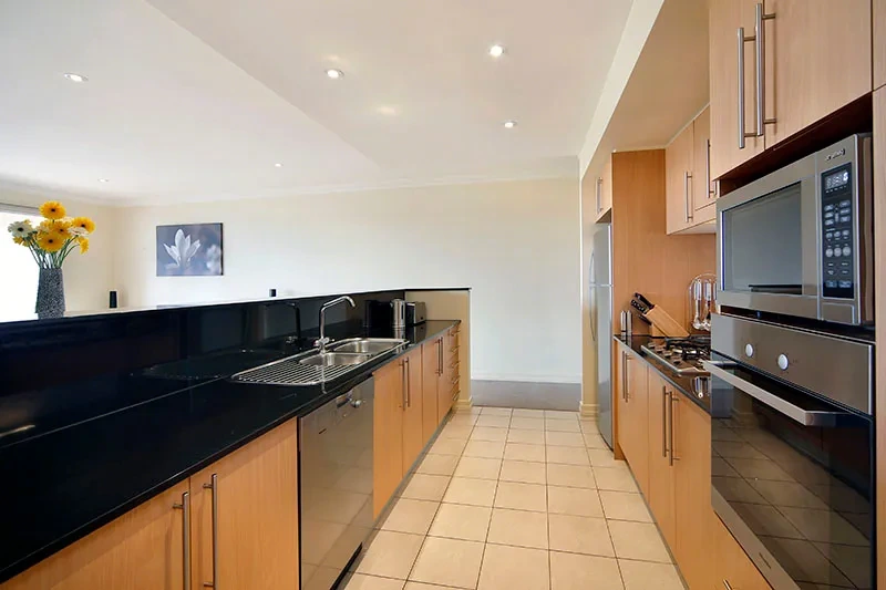 Granite kitchen with Miele appliances