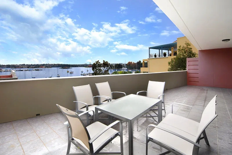Oversized waterfront terrace overlooking the harbour in Rozelle